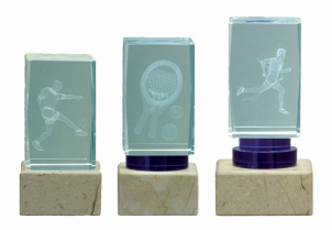 0503 Trofeo CUBO Cristal
